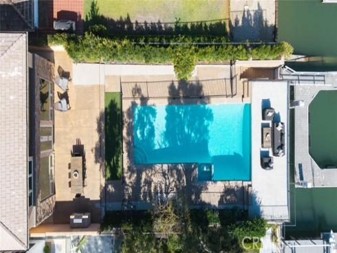 12 Harbor Island , Newport Beach, CA