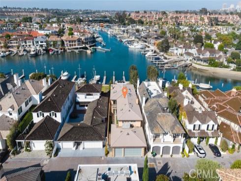 12 Harbor Island , Newport Beach, CA