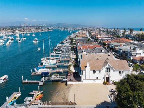 1444 W Bay , Newport Beach, CA