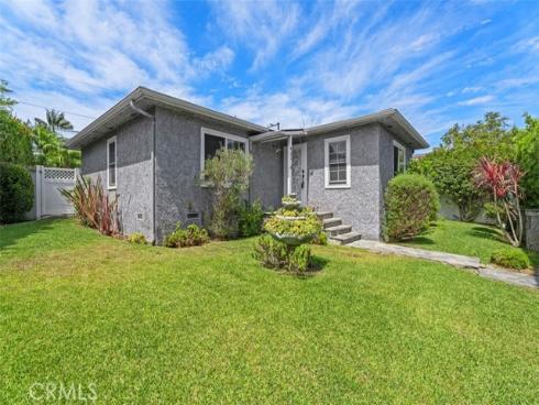 421  Catalina  , Newport Beach, CA