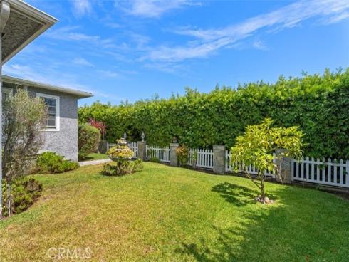 421  Catalina  , Newport Beach, CA