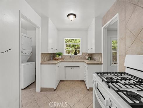 421  Catalina  , Newport Beach, CA