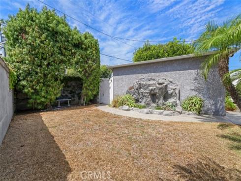 421  Catalina  , Newport Beach, CA
