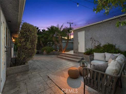 421  Catalina  , Newport Beach, CA