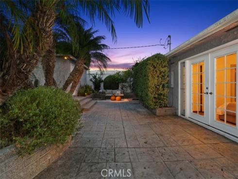 421  Catalina  , Newport Beach, CA