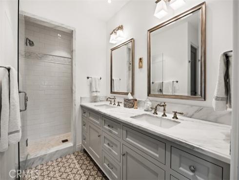 7 Oakmont Lane, Newport Beach, CA