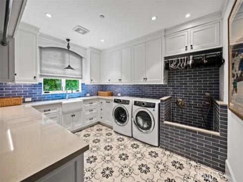 7 Oakmont Lane, Newport Beach, CA