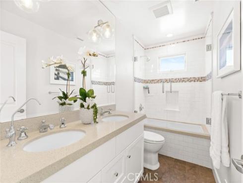 118  Sapphire  , Newport Beach, CA