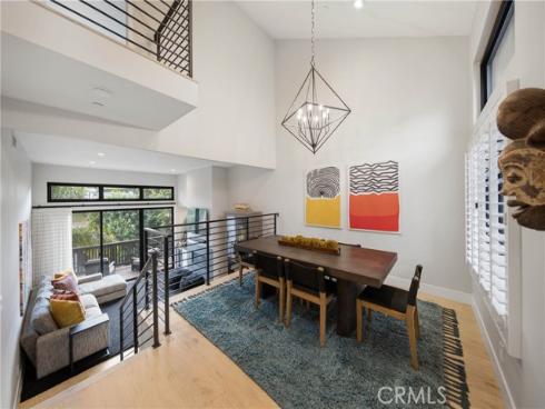 25 Canyon Island , Newport Beach, CA