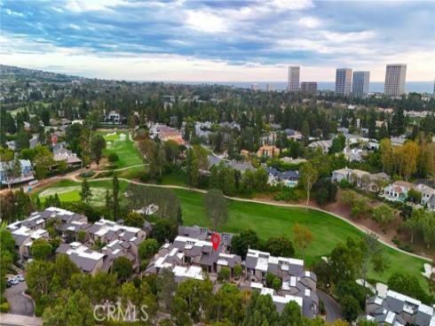 25  Canyon Island  , Newport Beach, CA