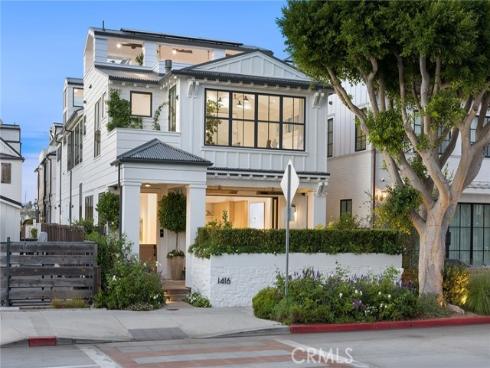 1416 E. Balboa Boulevard