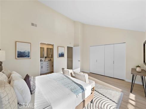 14 Robon Court, Newport Beach, CA