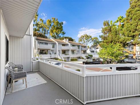 14 Robon Court, Newport Beach, CA