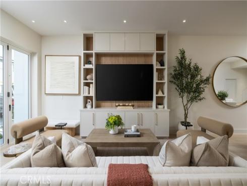 221 Abalone , Newport Beach, CA