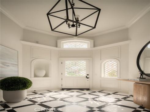 2 Royal Saint George Road, Newport Beach, CA