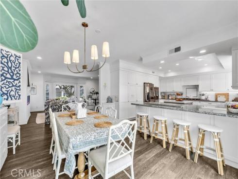 1915  Leeward  , Newport Beach, CA