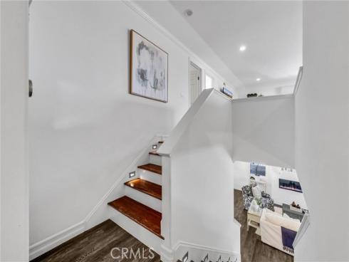 1915  Leeward  , Newport Beach, CA