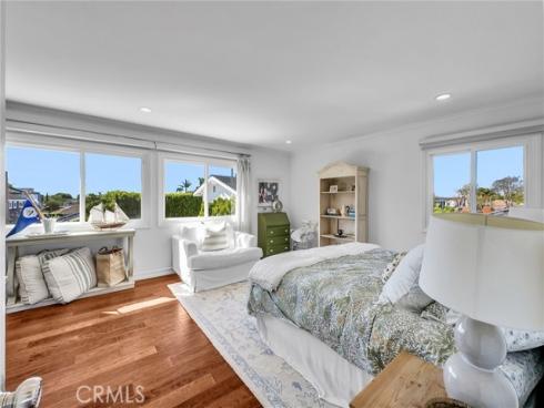 1915  Leeward  , Newport Beach, CA