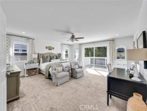 1915  Leeward  , Newport Beach, CA