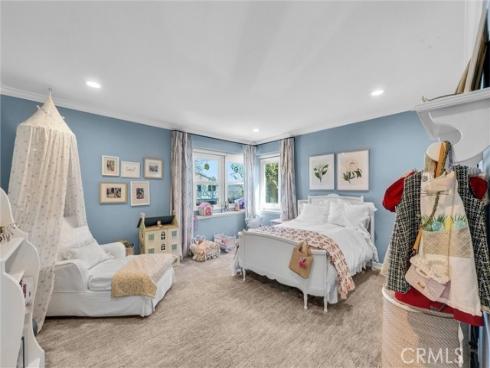 1915  Leeward  , Newport Beach, CA