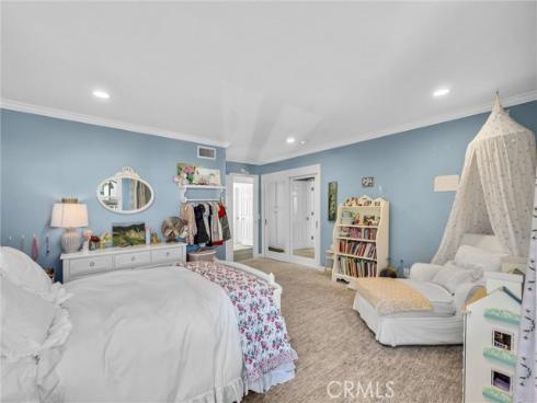 1915  Leeward  , Newport Beach, CA