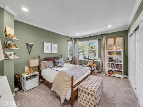 1915  Leeward  , Newport Beach, CA