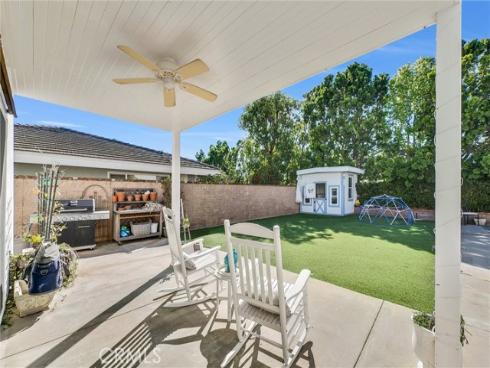 1915  Leeward  , Newport Beach, CA