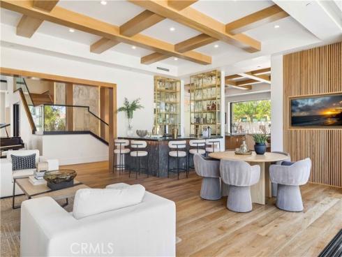 6 Pinehurst Ln , Newport Beach, CA