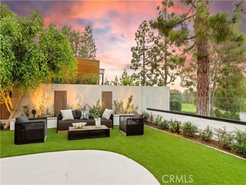 6 Pinehurst Ln , Newport Beach, CA