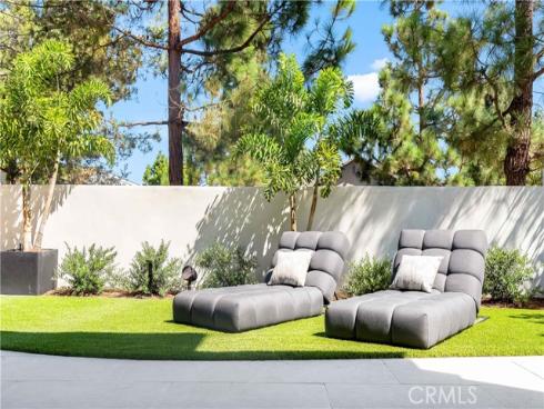 6 Pinehurst Ln , Newport Beach, CA