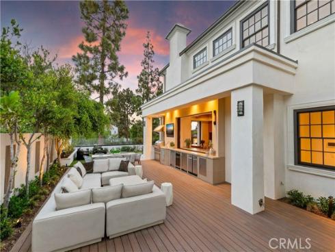 6 Pinehurst Ln , Newport Beach, CA