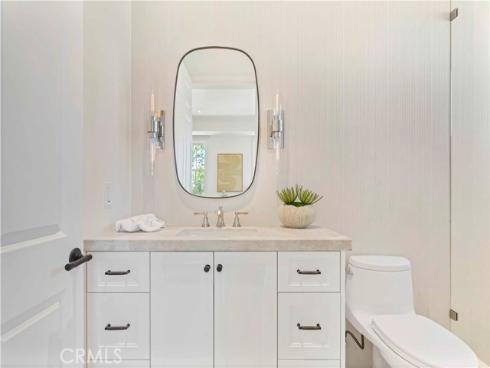 6 Pinehurst Ln , Newport Beach, CA