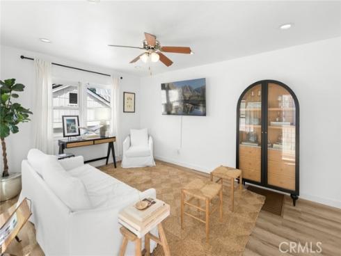 121 Marine Avenue, Newport Beach, CA