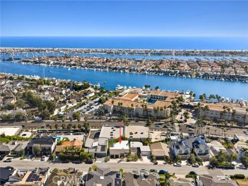 1021  Kings   Road, Newport Beach, CA