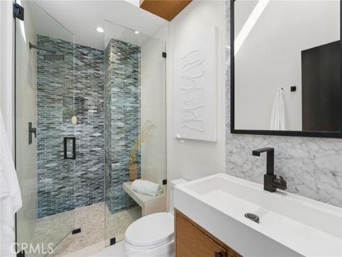 1021  Kings   Road, Newport Beach, CA