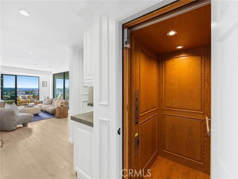 1021  Kings   Road, Newport Beach, CA