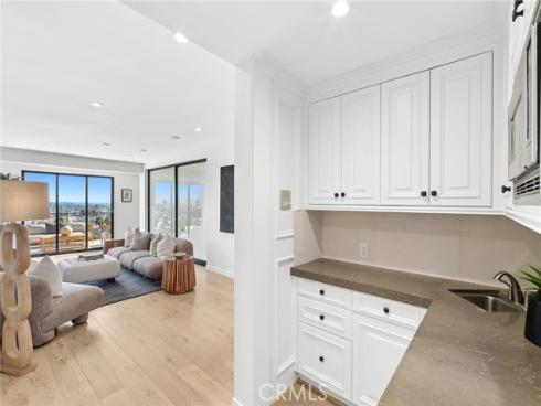 1021  Kings   Road, Newport Beach, CA