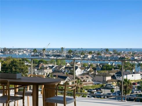 1021  Kings   Road, Newport Beach, CA
