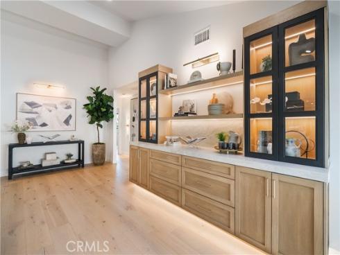 2436 Holiday , Newport Beach, CA