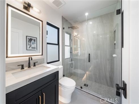 2436 Holiday , Newport Beach, CA