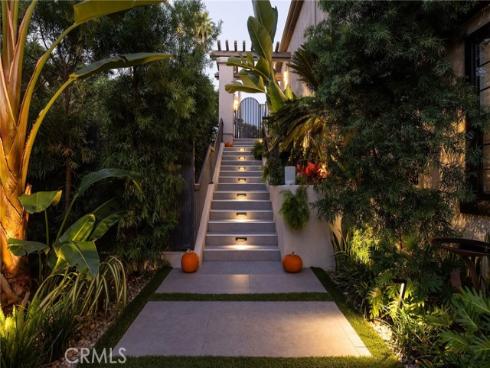 51 Seabrook Cove , Newport Beach, CA