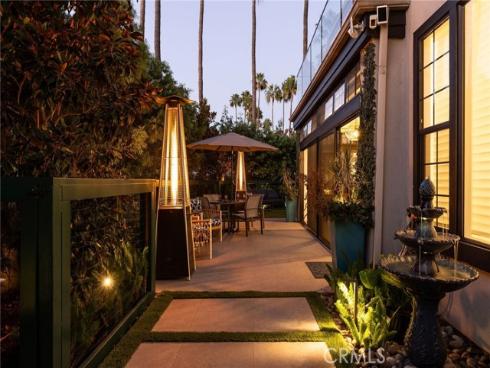 51 Seabrook Cove , Newport Beach, CA