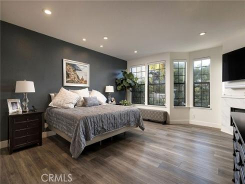 51 Seabrook Cove , Newport Beach, CA