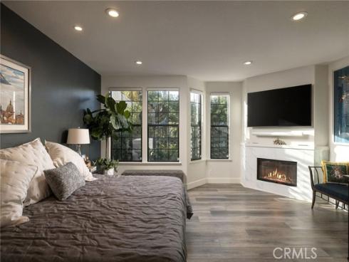 51 Seabrook Cove , Newport Beach, CA