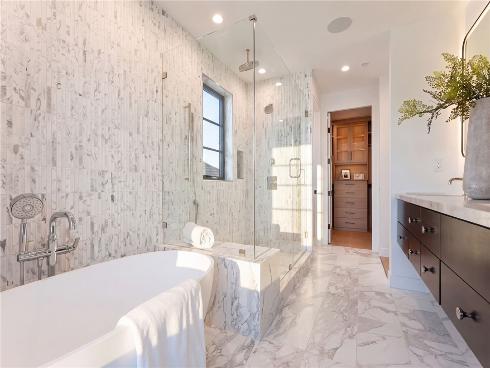 117 E Bay , Newport Beach, CA