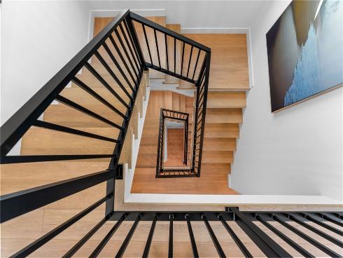 117 E Bay , Newport Beach, CA