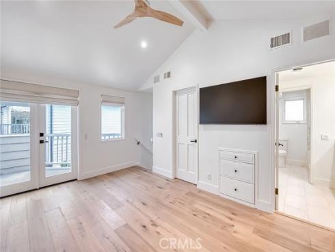 51  Beacon  , Newport Beach, CA