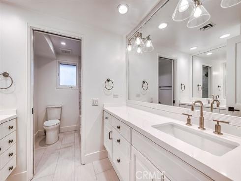 51  Beacon  , Newport Beach, CA
