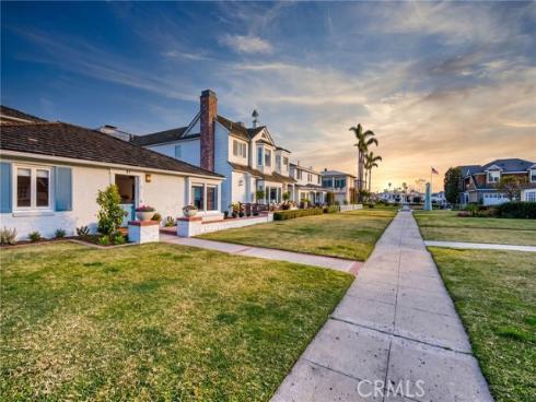 51  Beacon  , Newport Beach, CA