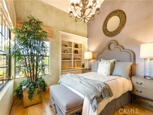 34  Ocean Vista  , Newport Beach, CA